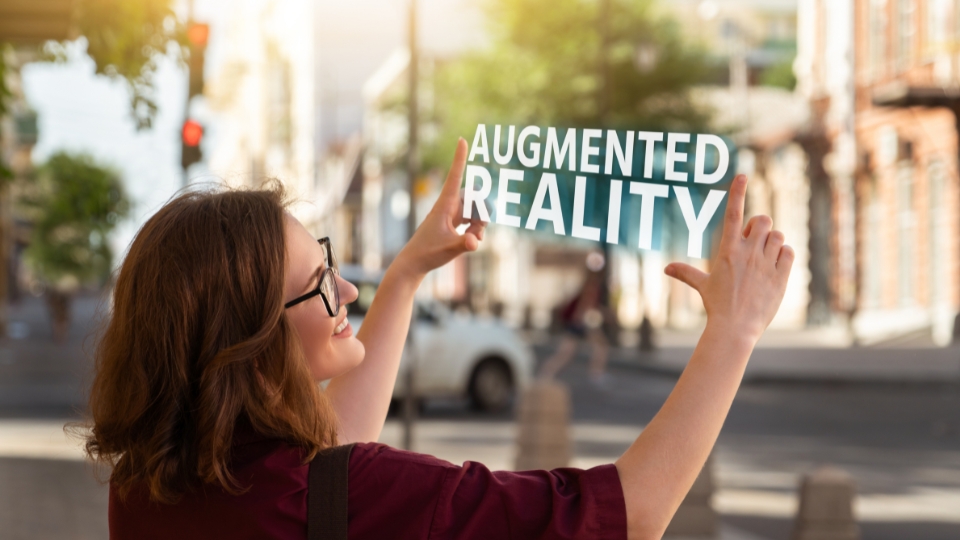 Virtual and Augmented Reality